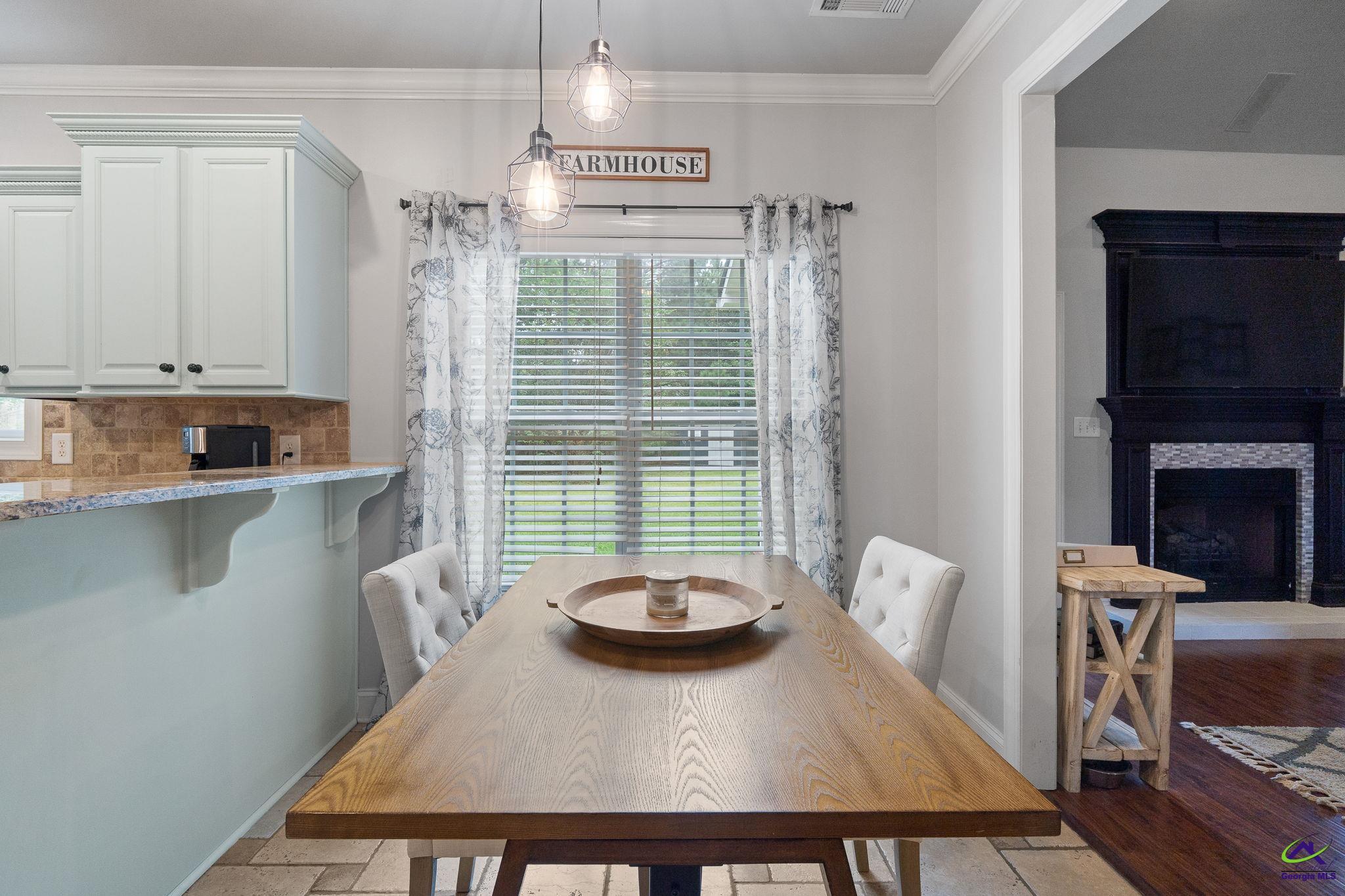 412 Arlington Falls Court