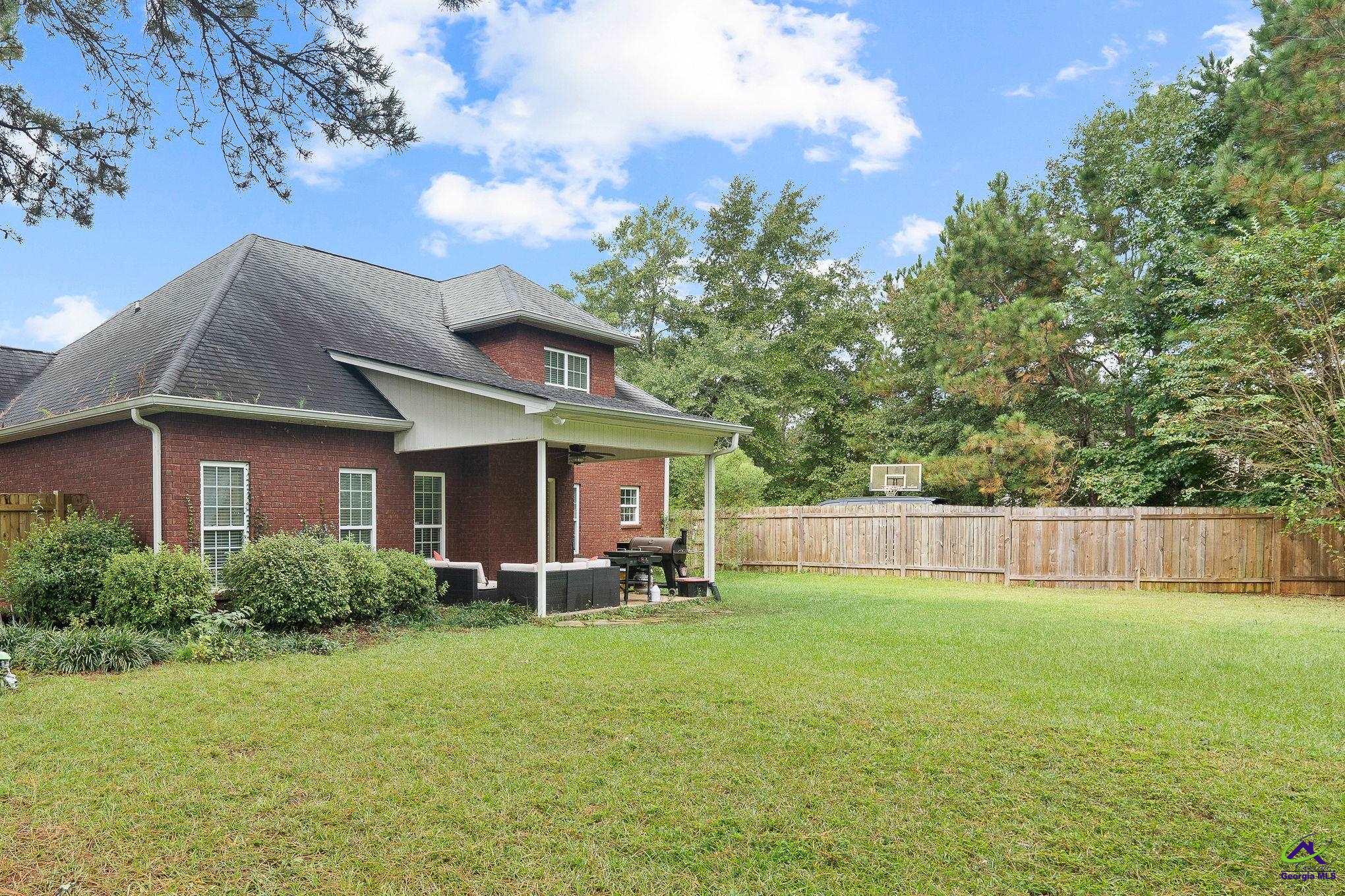 412 Arlington Falls Court