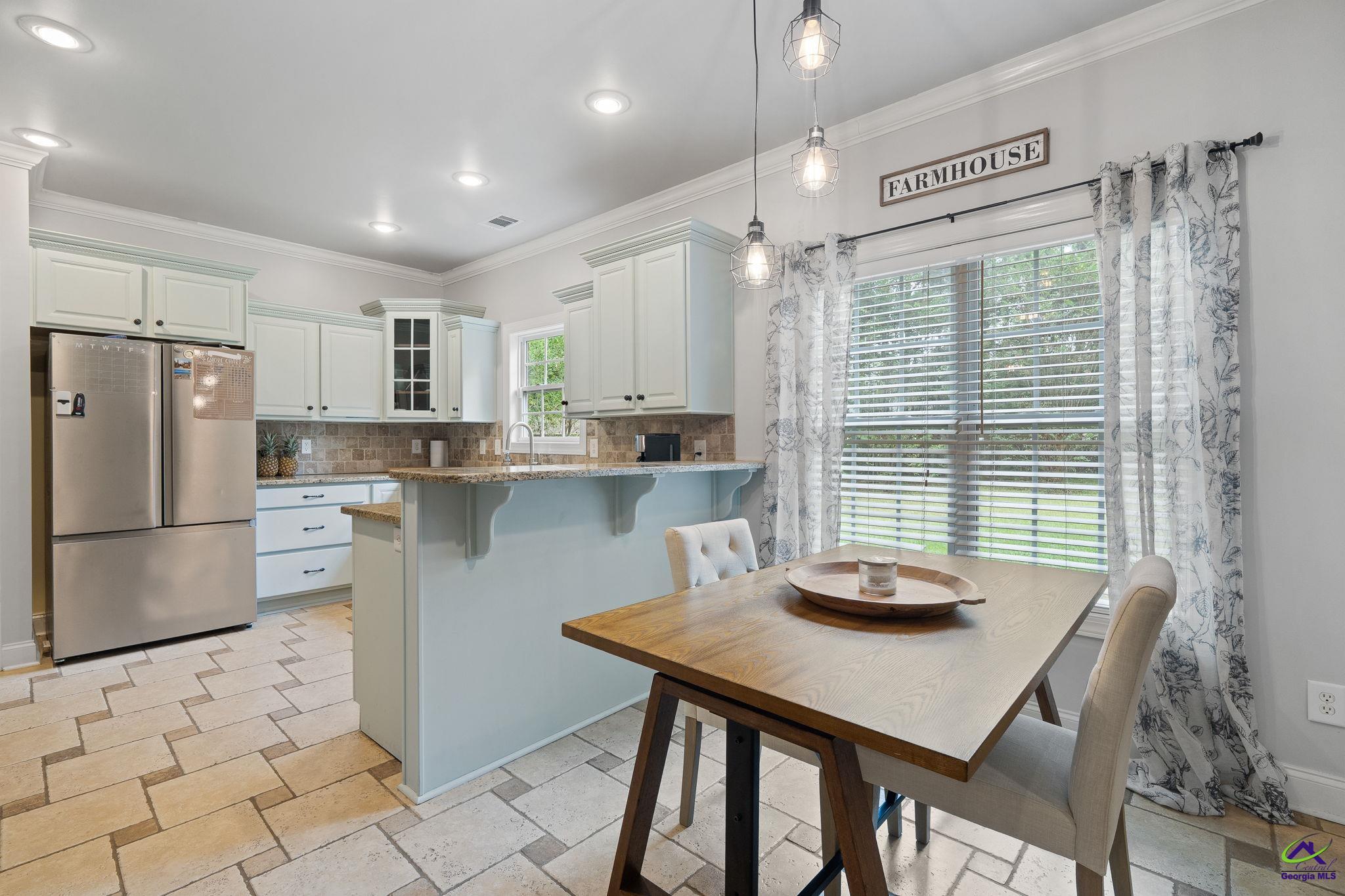 412 Arlington Falls Court