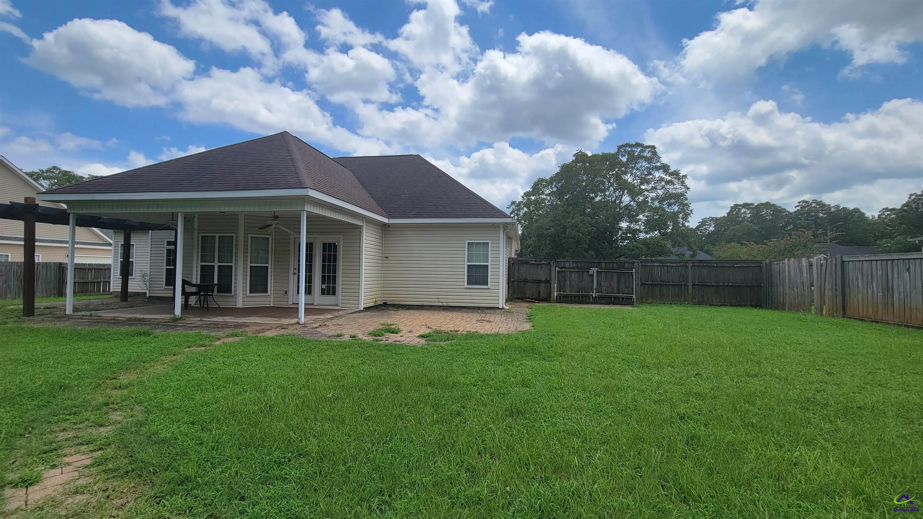 203 Duke Lane