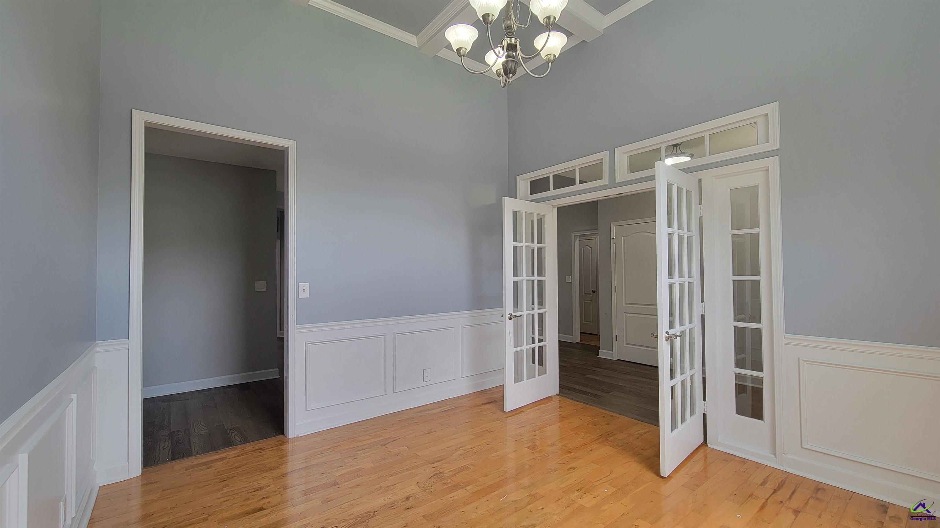 203 Duke Lane