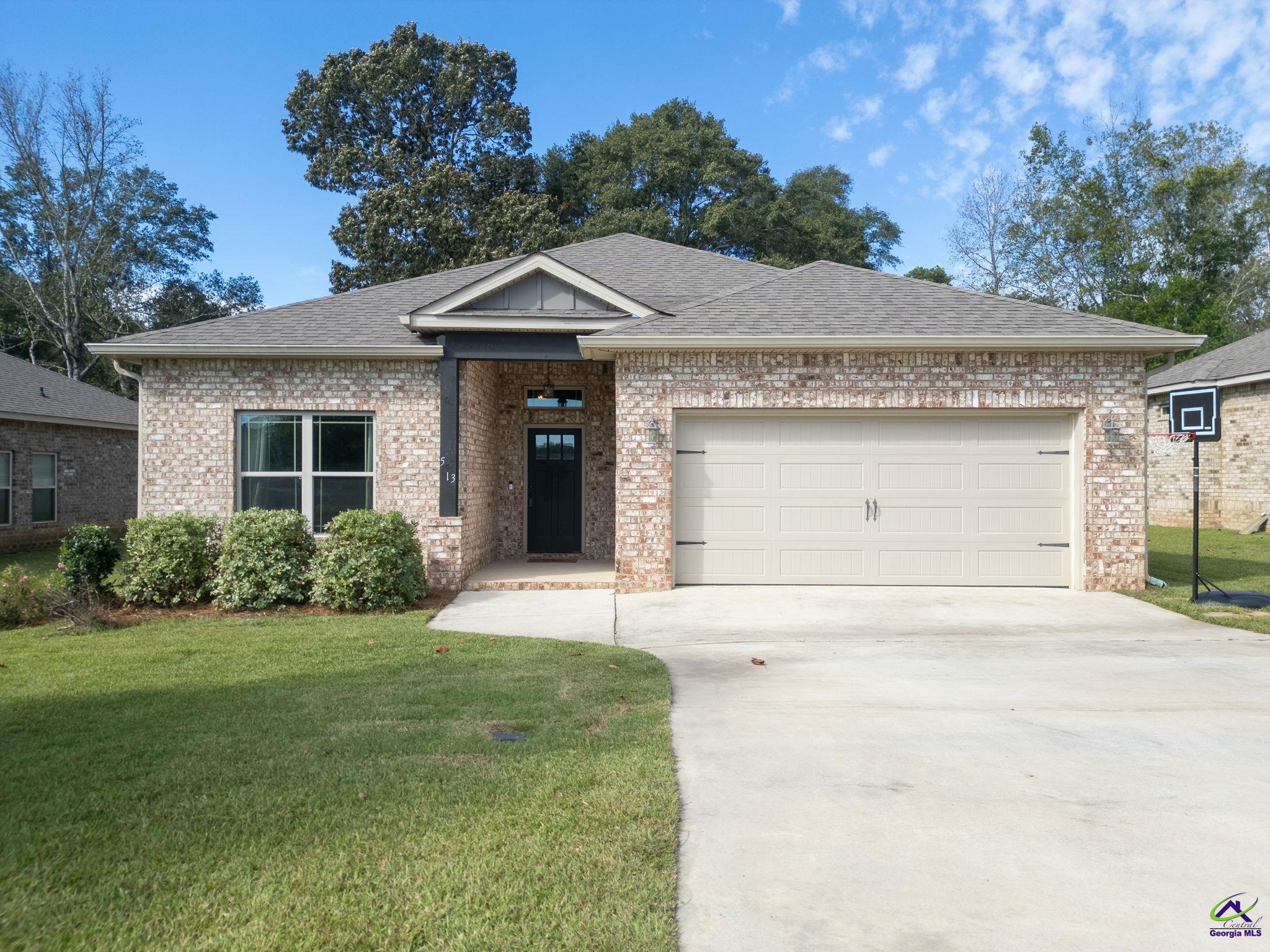 513 Preservation Parkway