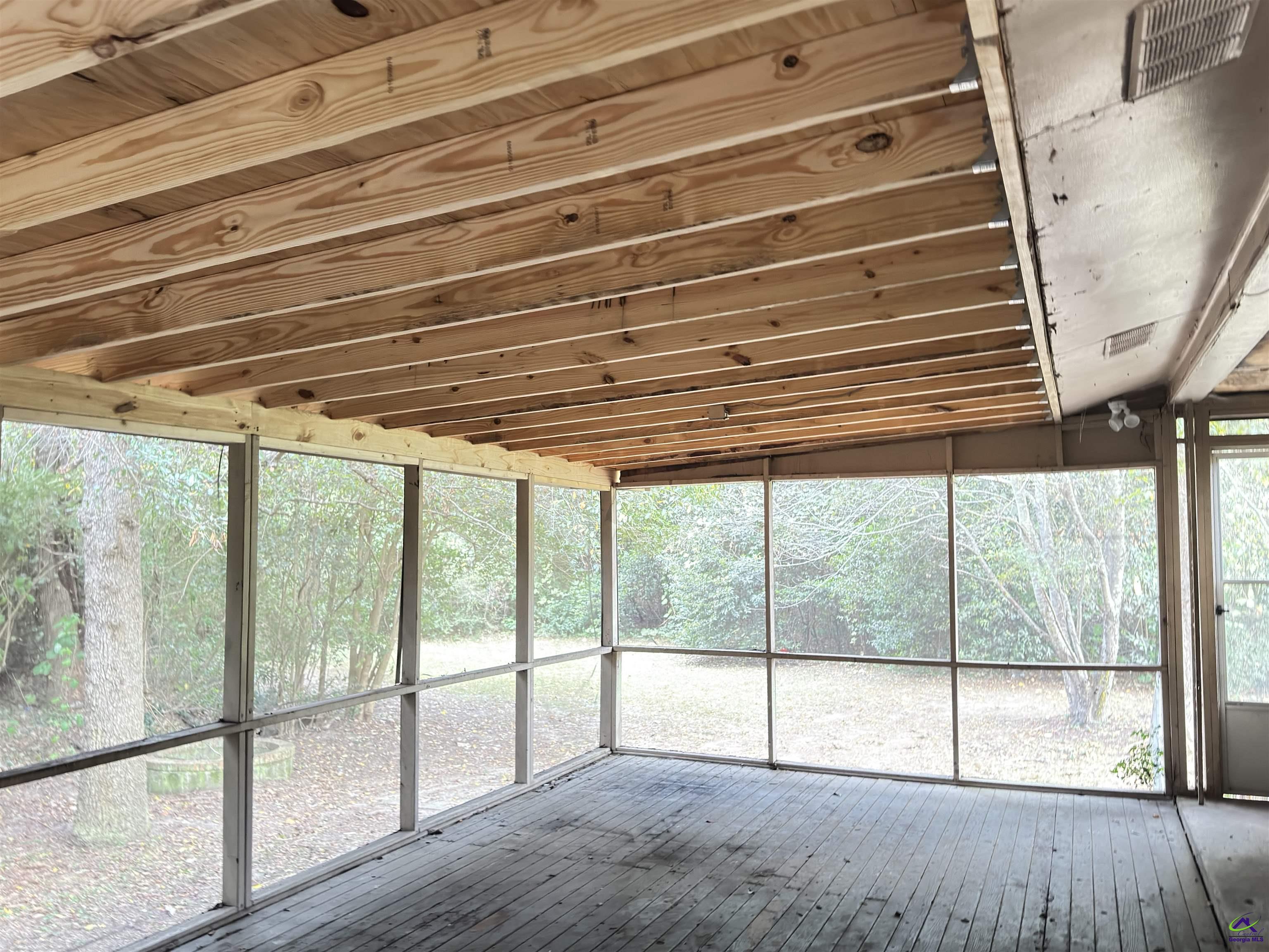 140 Spencer Hill Court