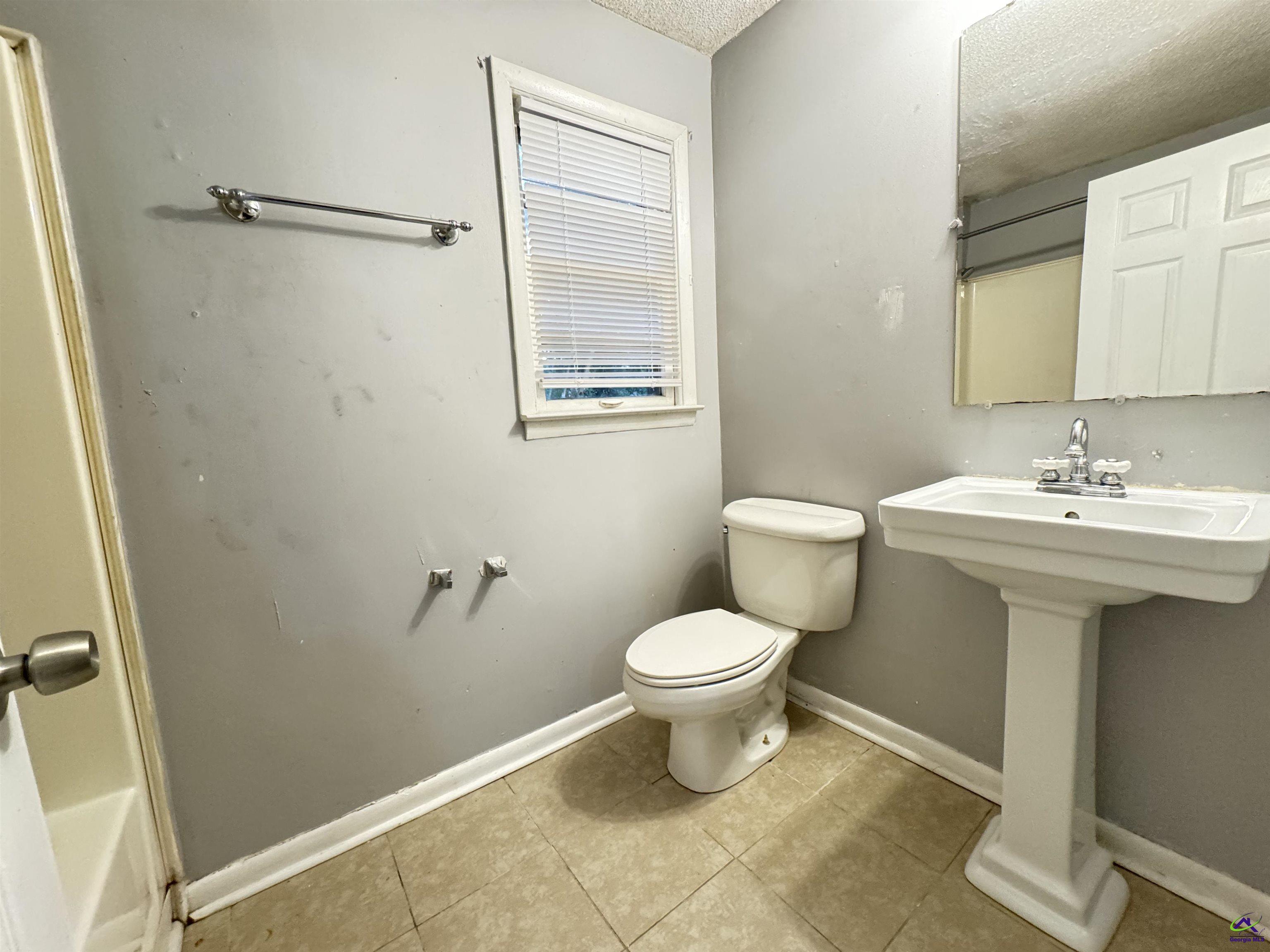 140 Spencer Hill Court