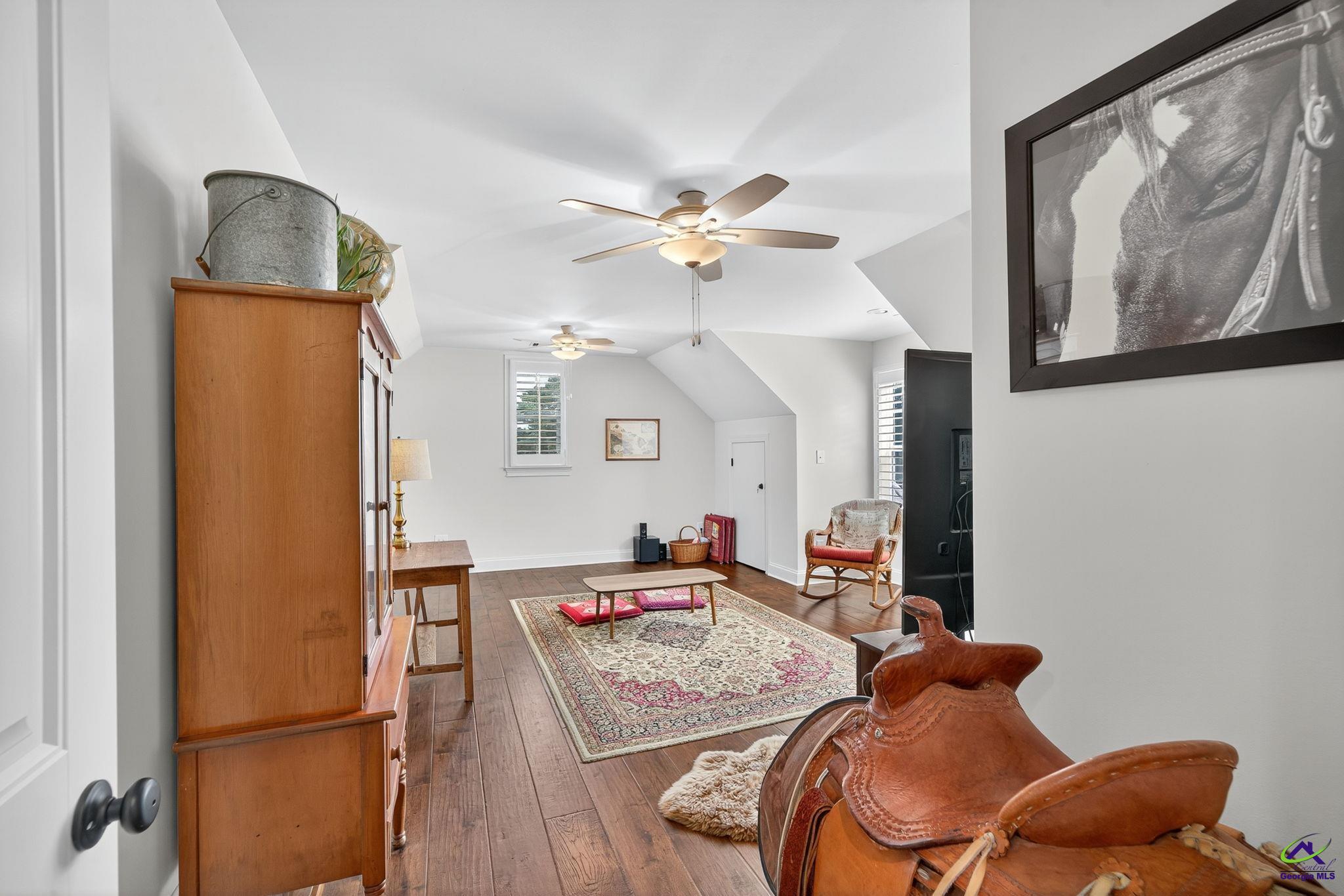 45 Worthington Circle