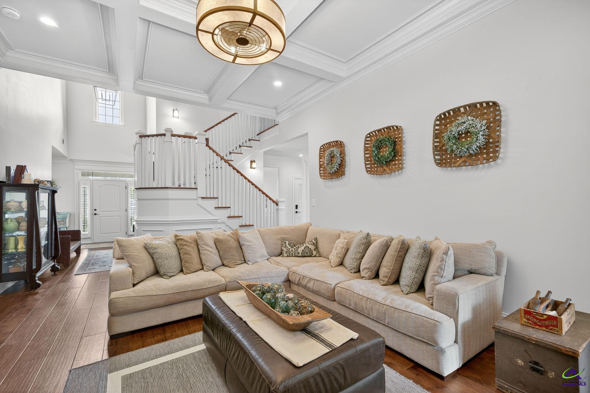 45 Worthington Circle