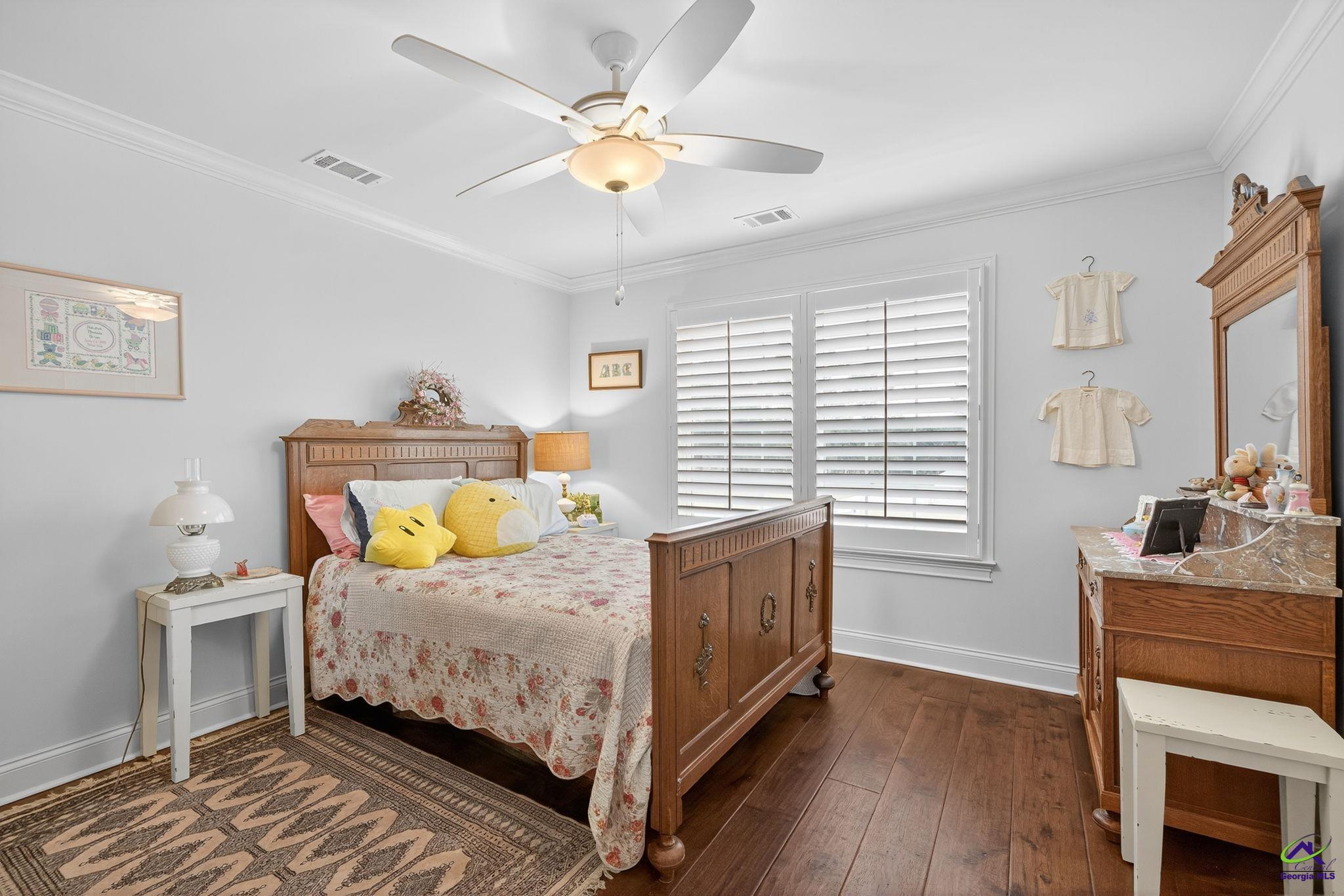 45 Worthington Circle