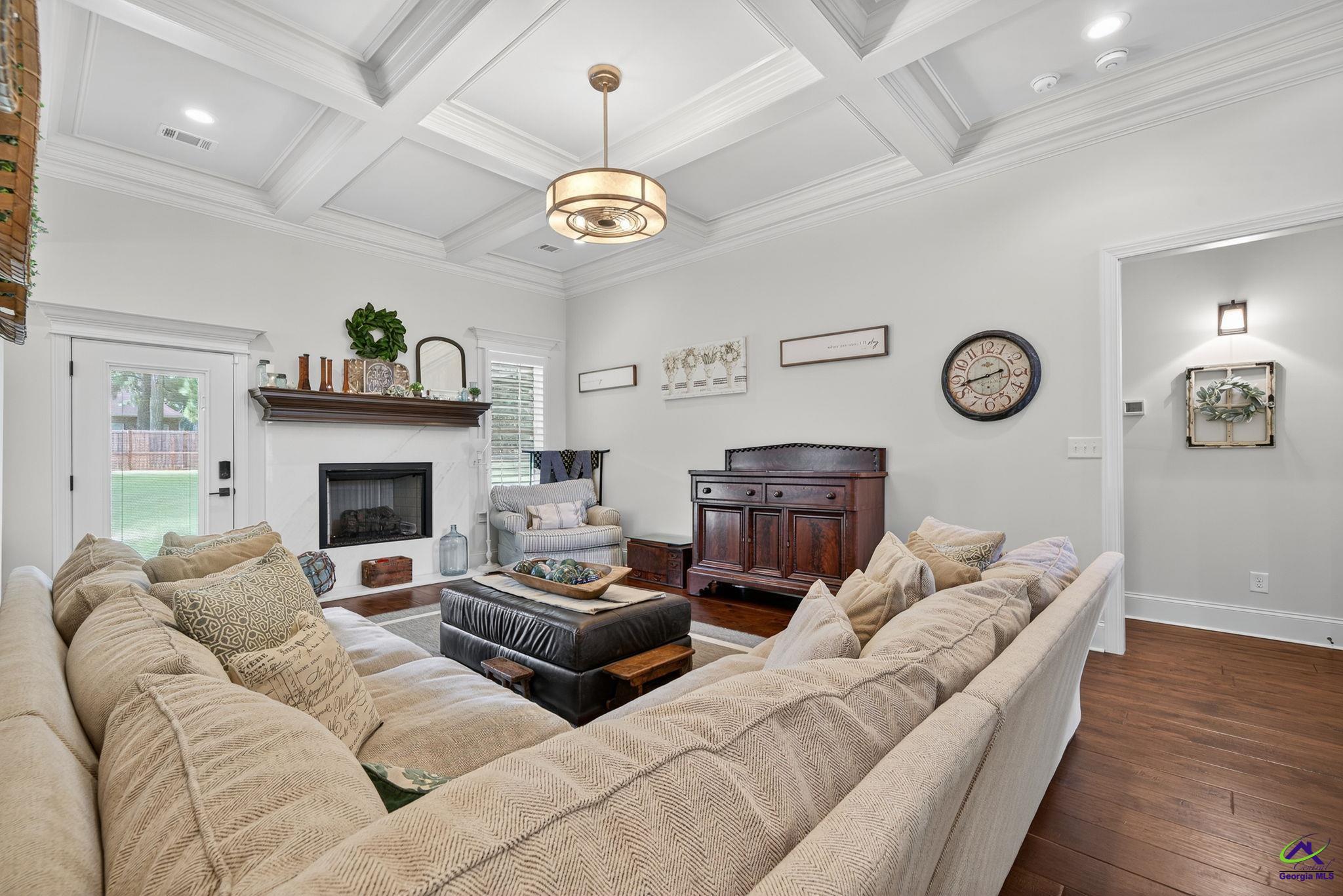 45 Worthington Circle