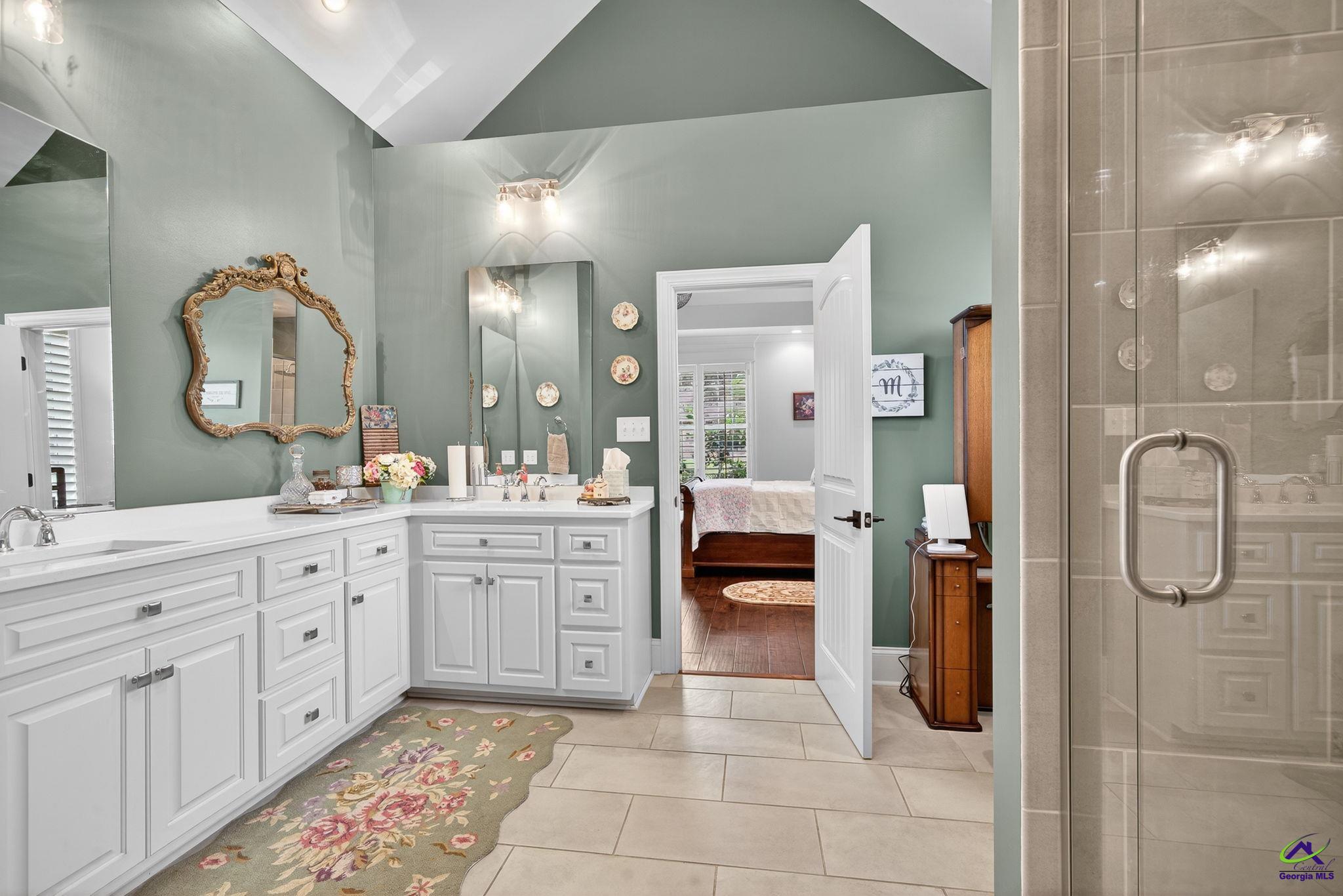 45 Worthington Circle