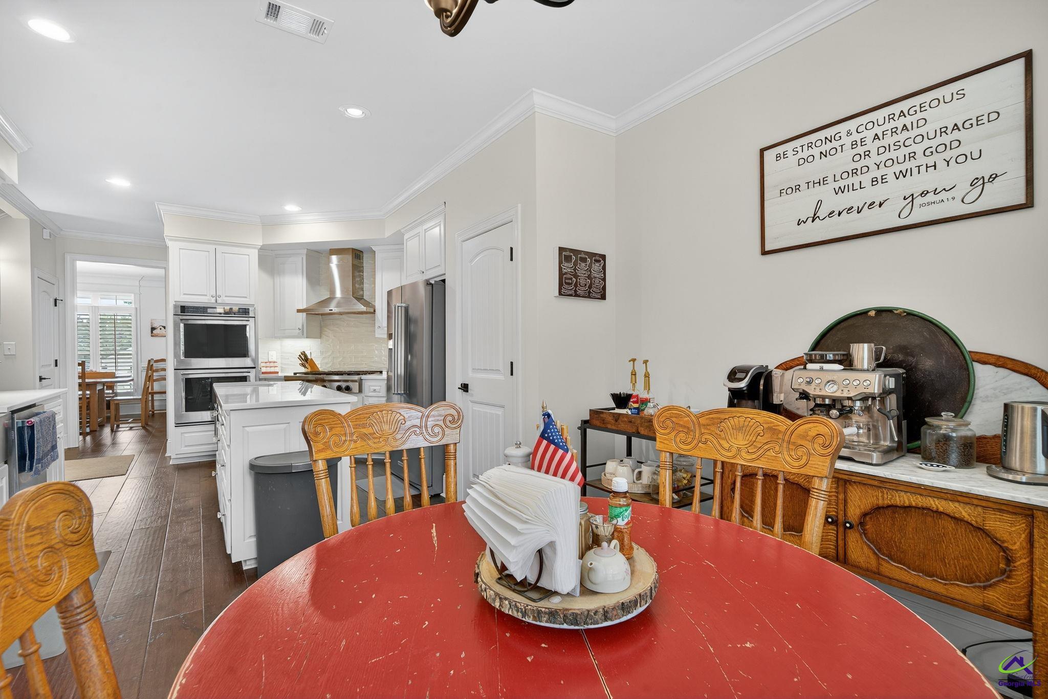 45 Worthington Circle