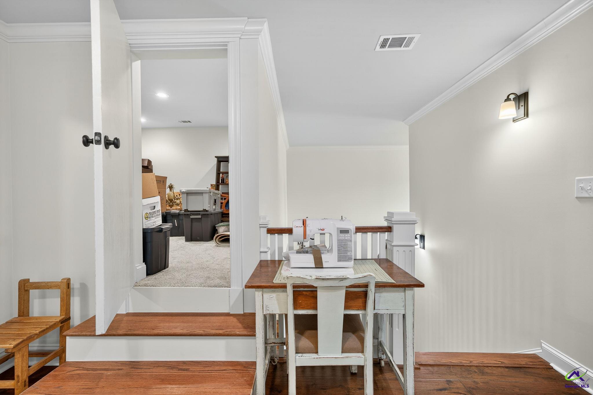 45 Worthington Circle