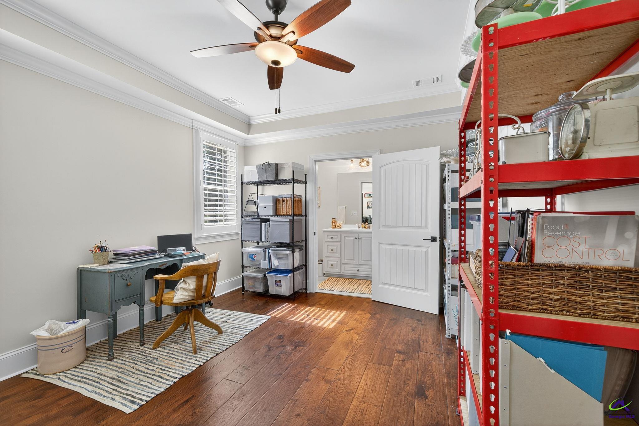 45 Worthington Circle