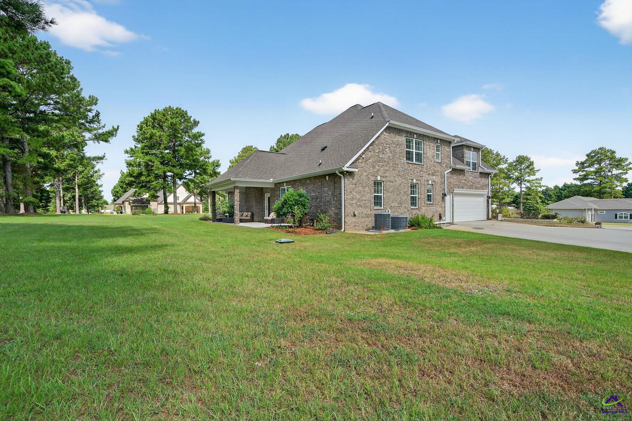 45 Worthington Circle