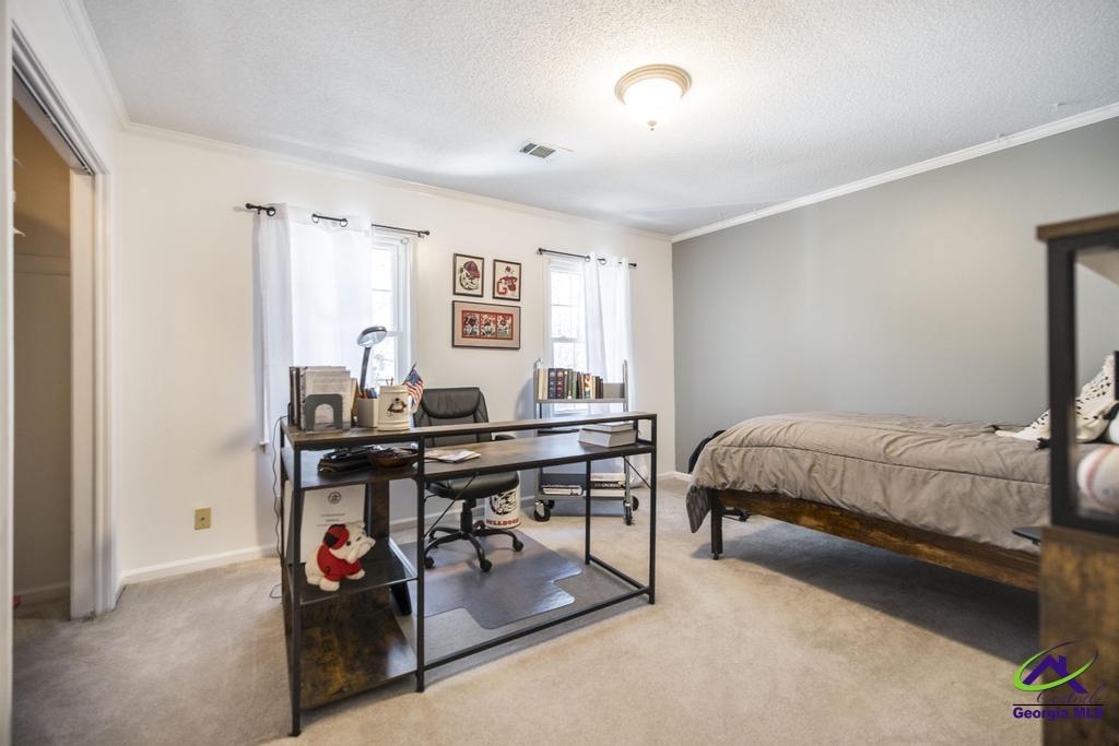 668 Monticlair Drive