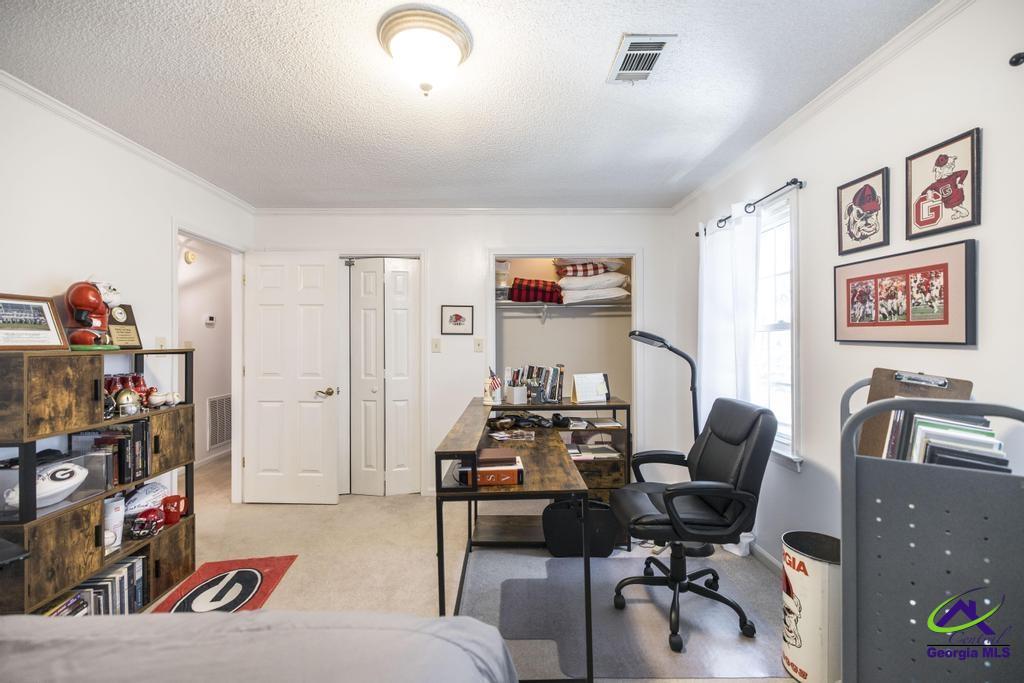 668 Monticlair Drive