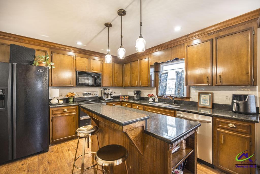 668 Monticlair Drive