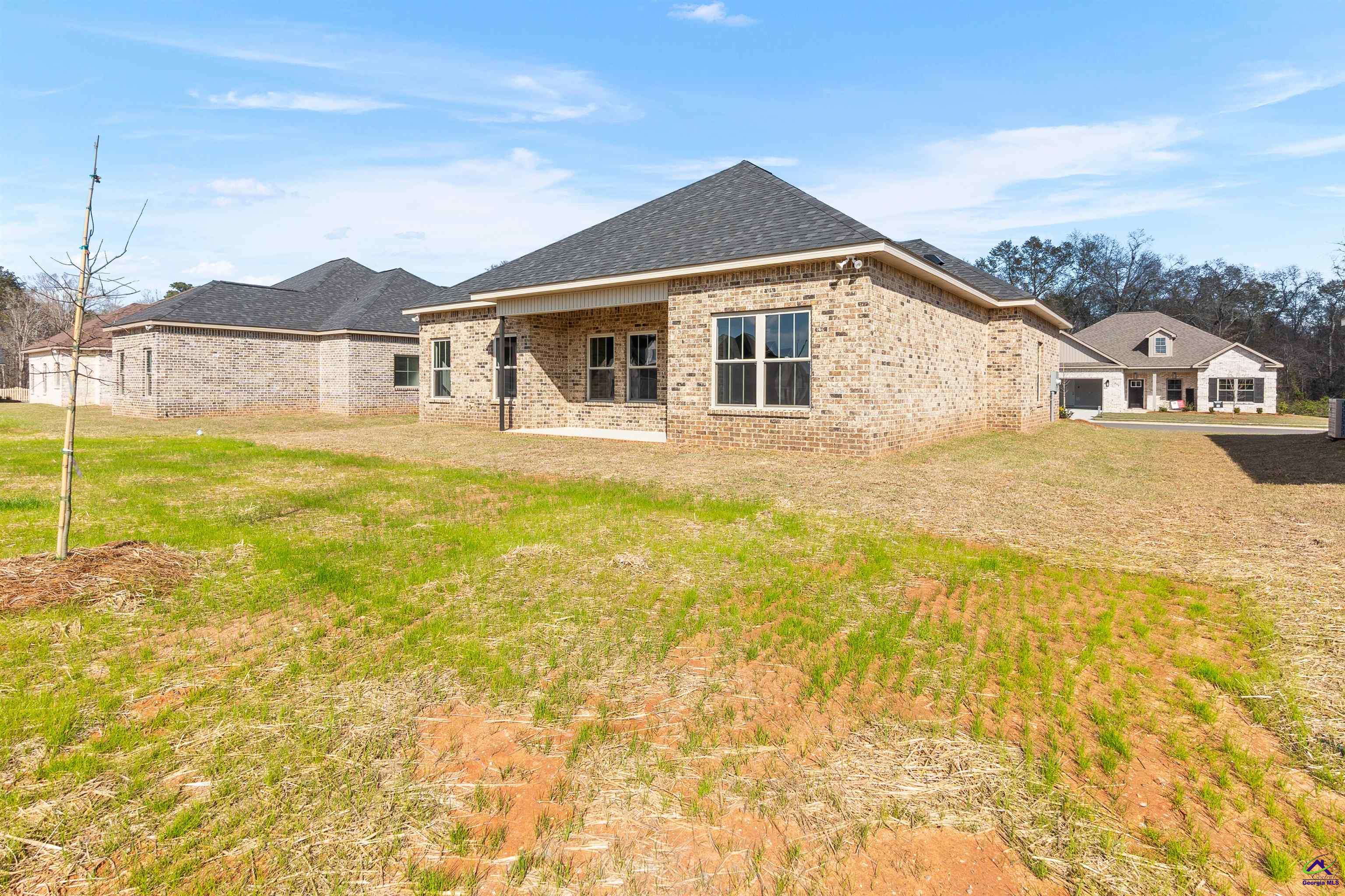 607 Bristleleaf Path