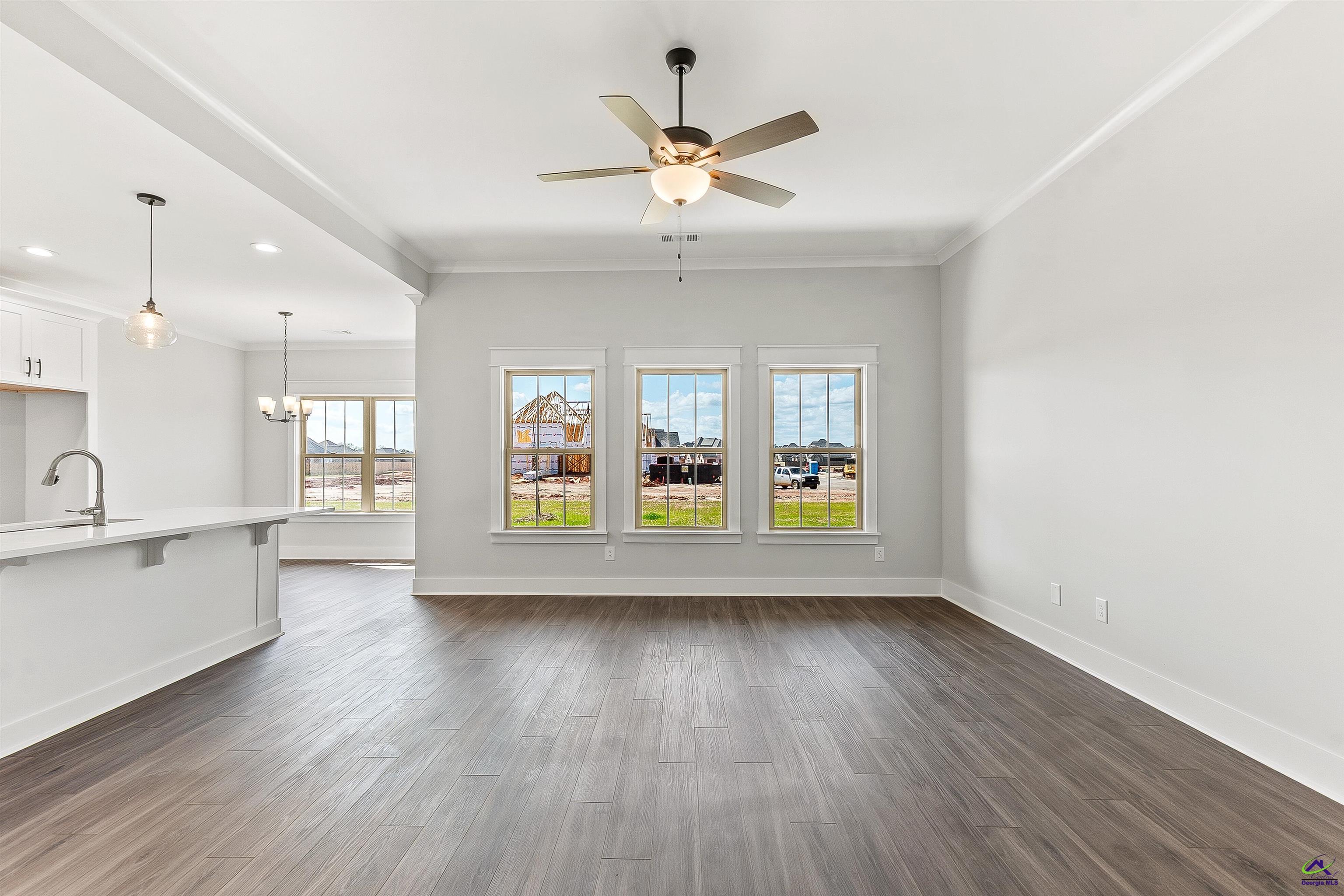 607 Bristleleaf Path