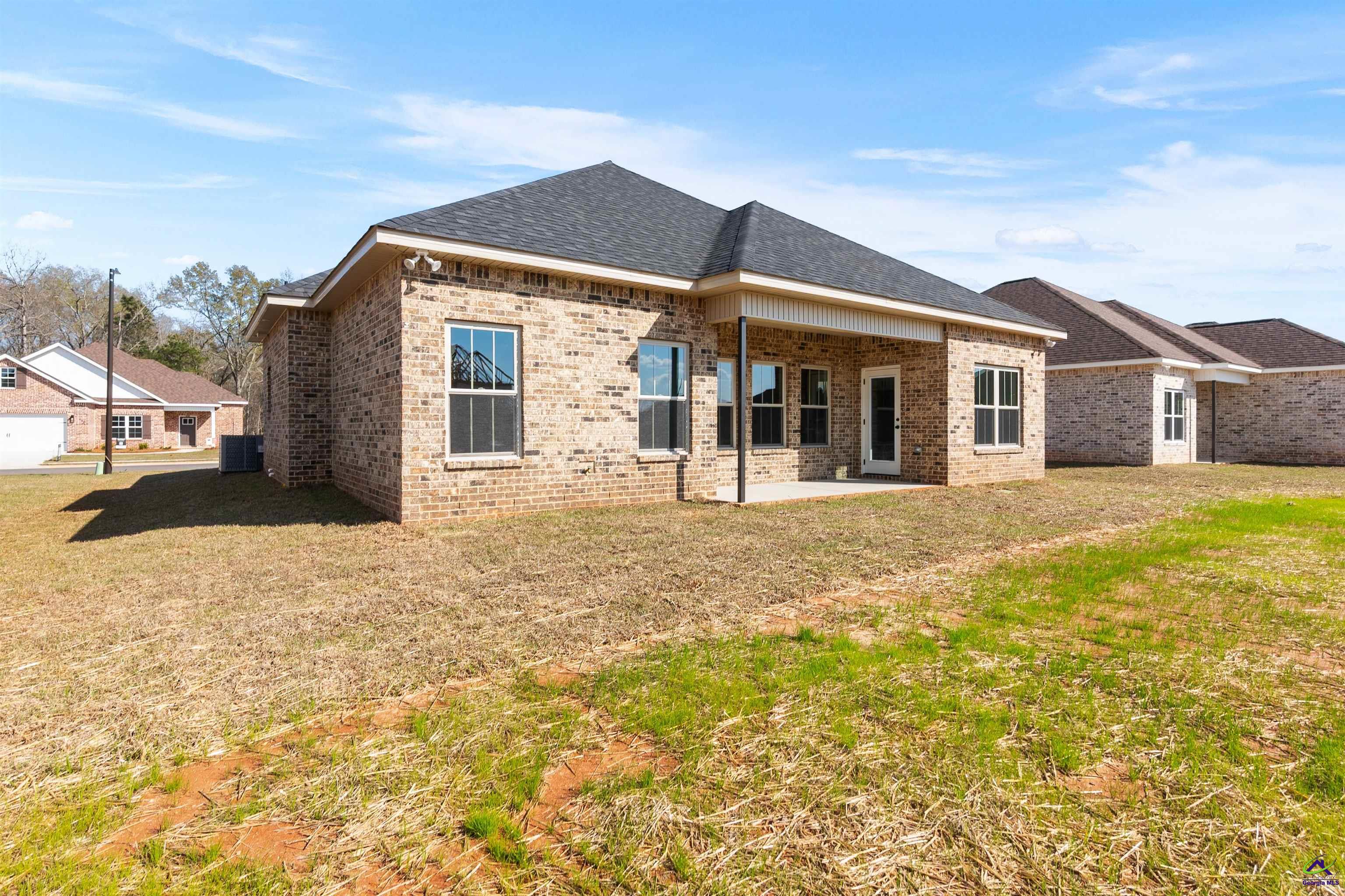607 Bristleleaf Path