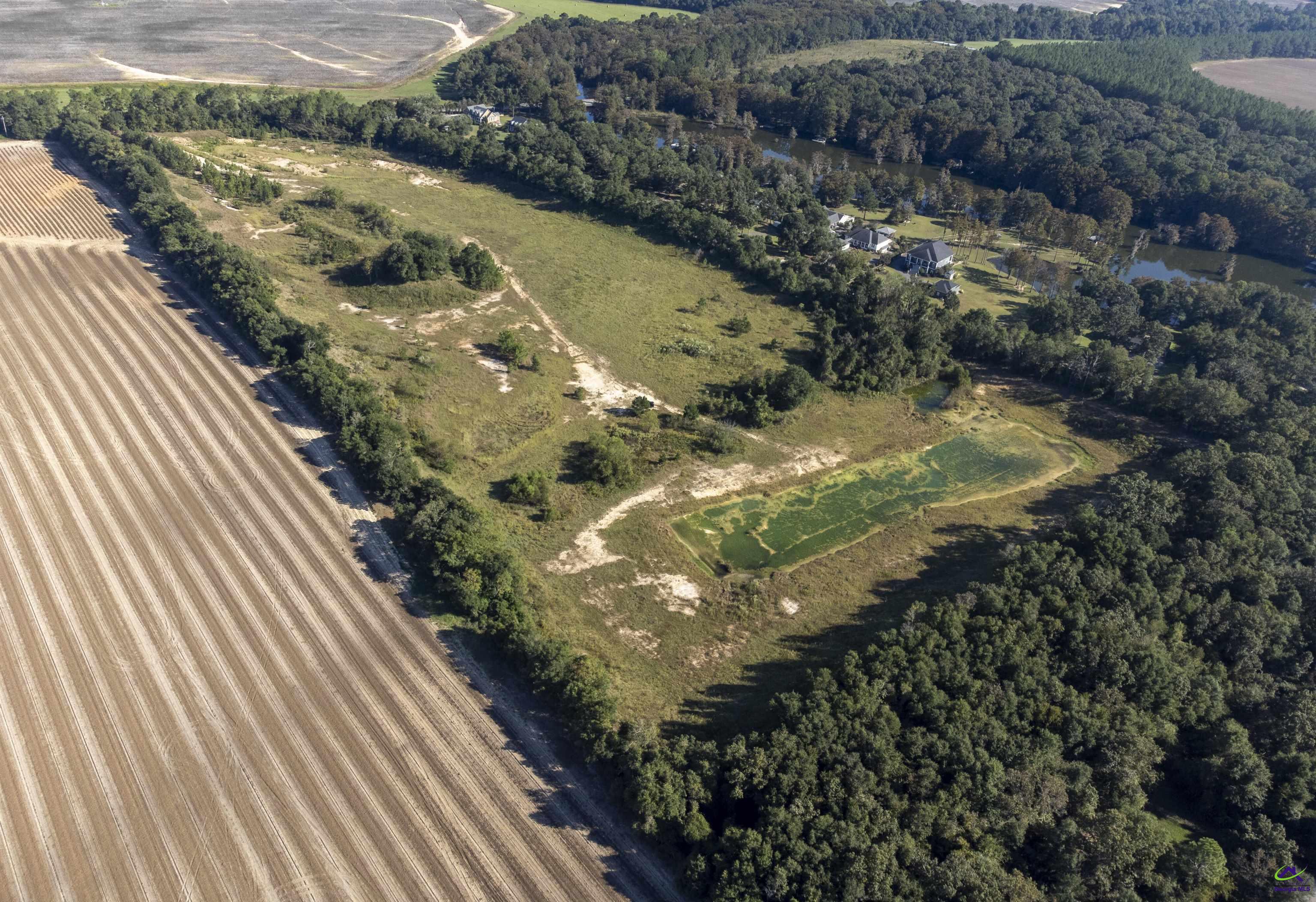 007 006A Coney Road South