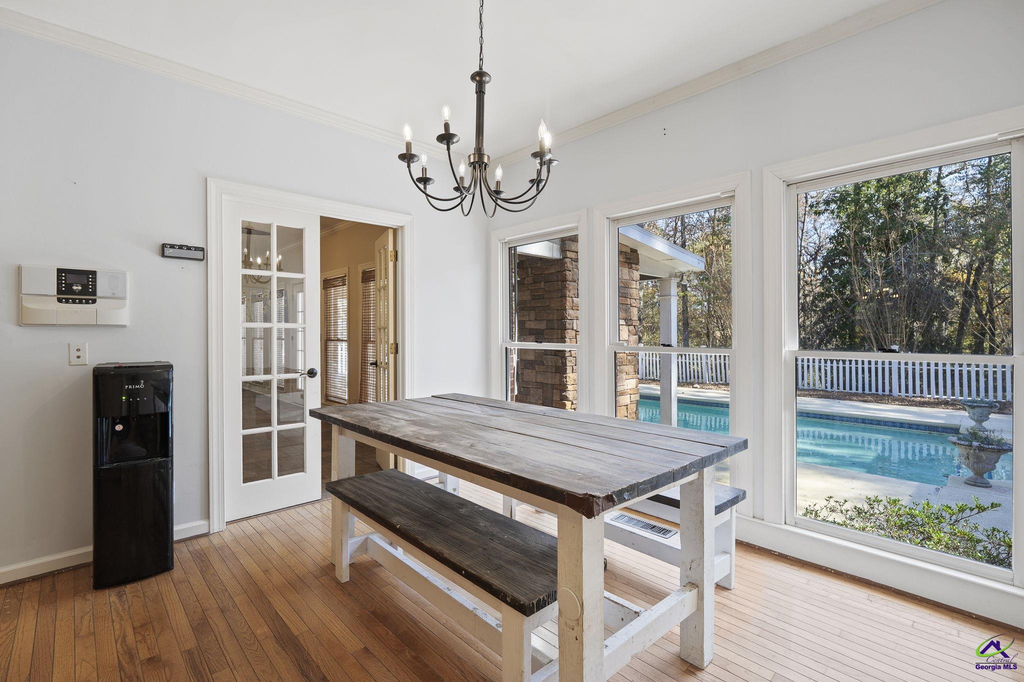 1231 Woodcrest Drive