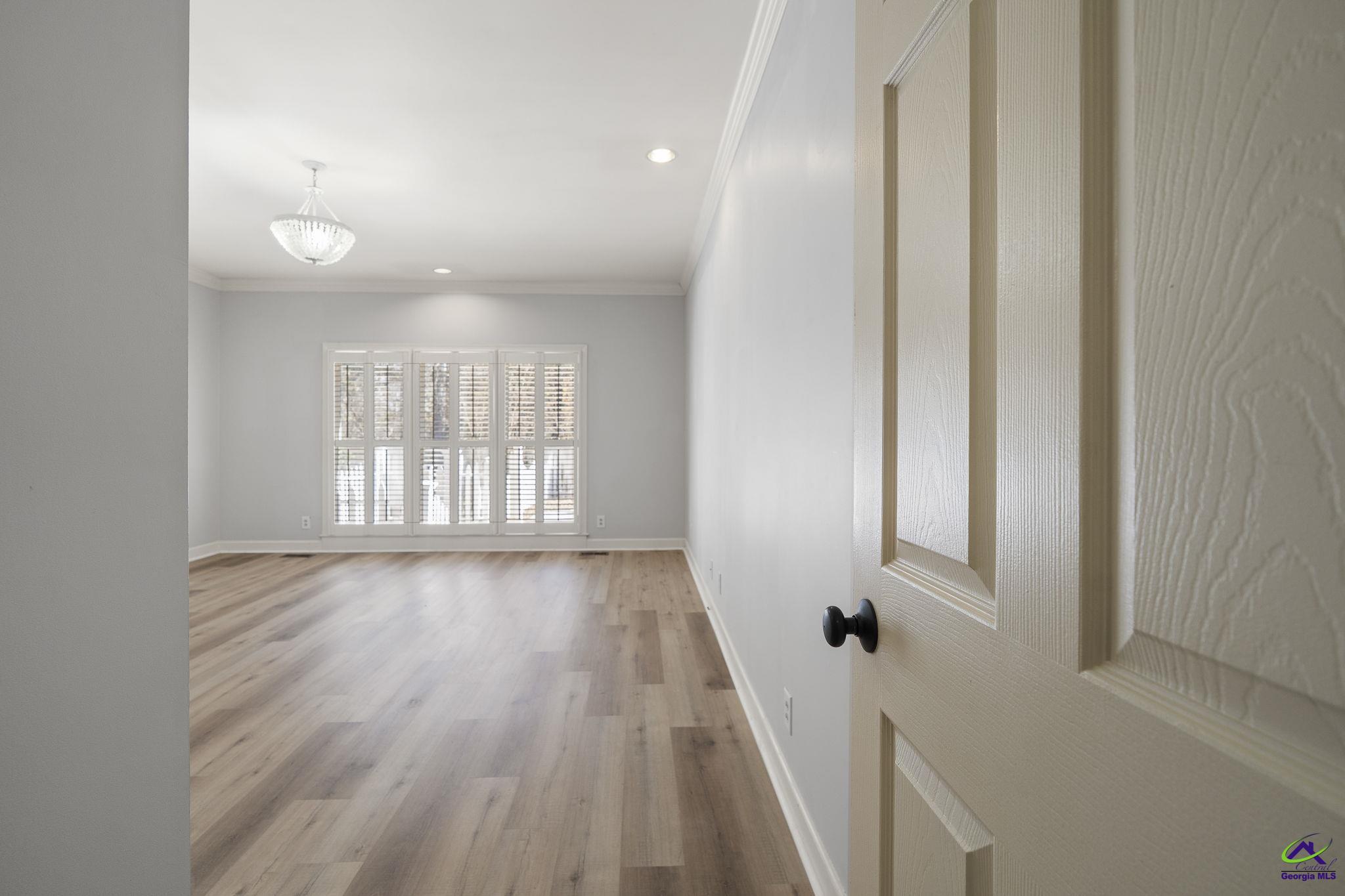 1231 Woodcrest Drive