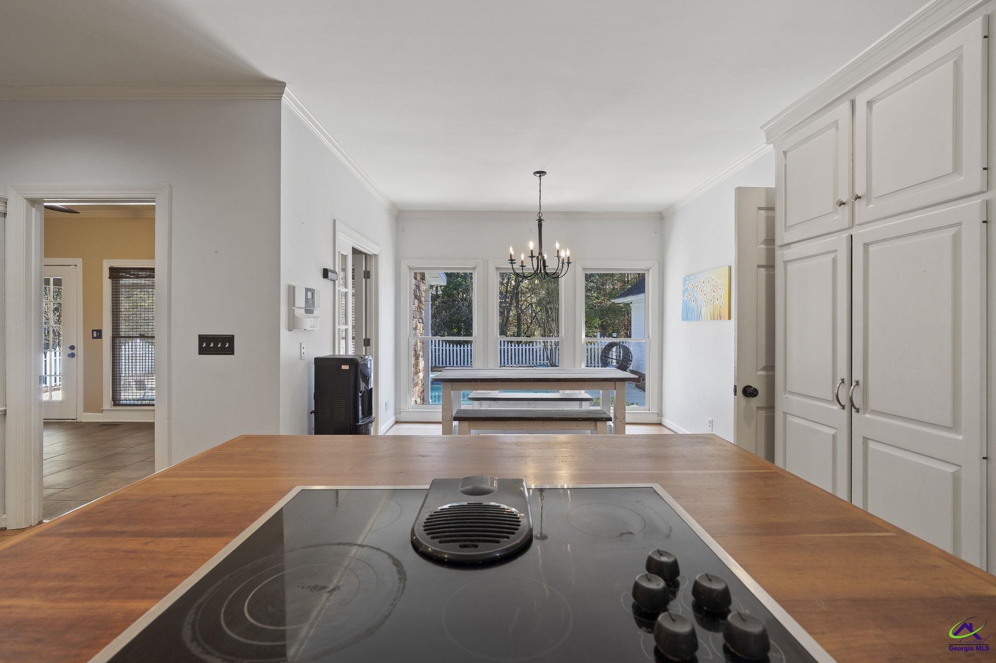 1231 Woodcrest Drive