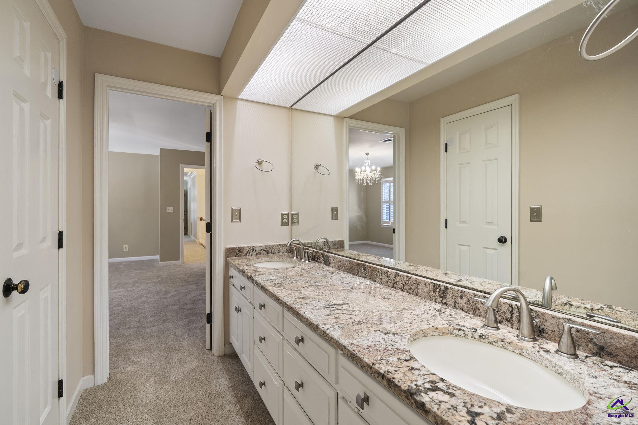 1231 Woodcrest Drive