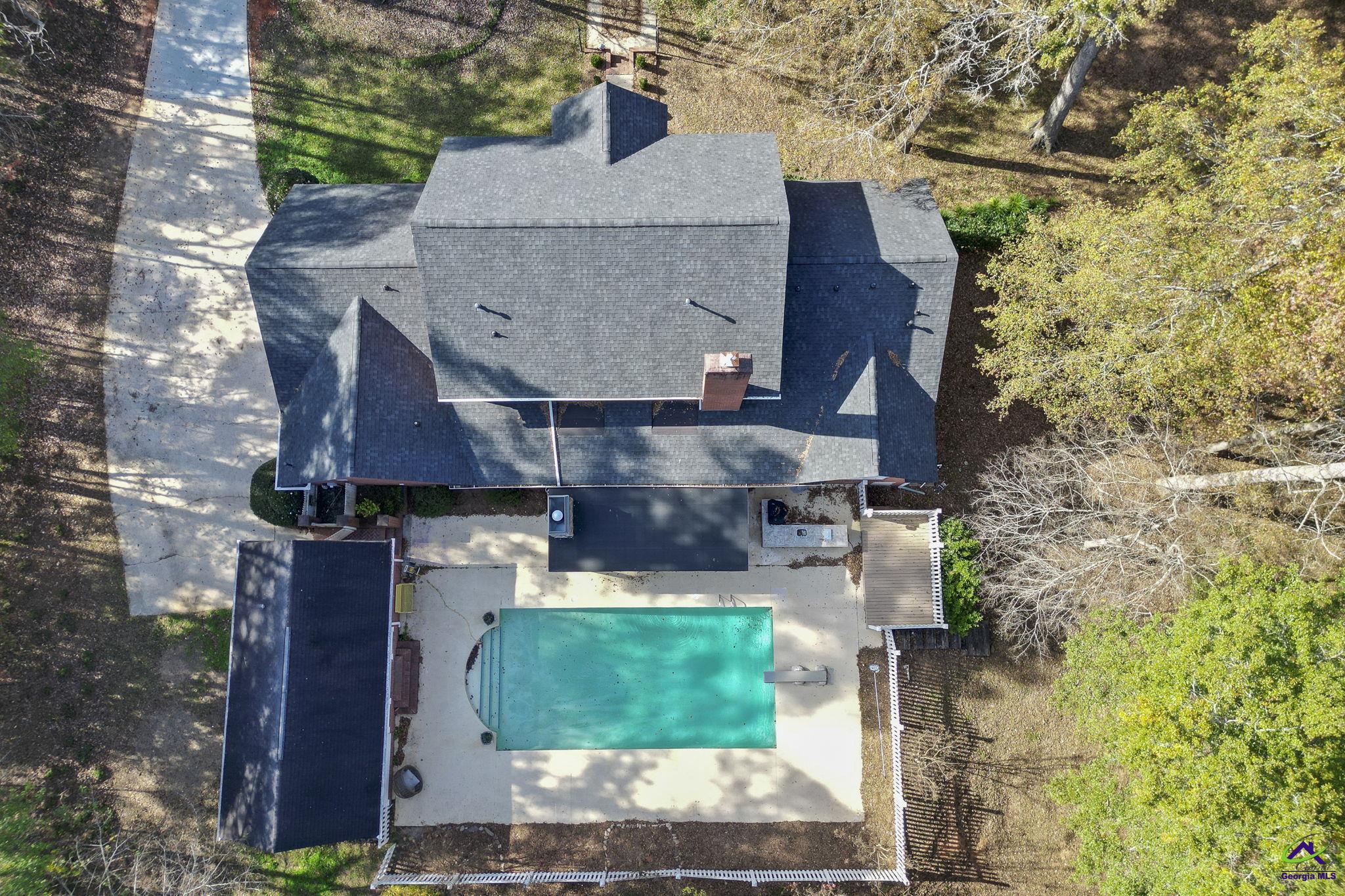 1231 Woodcrest Drive