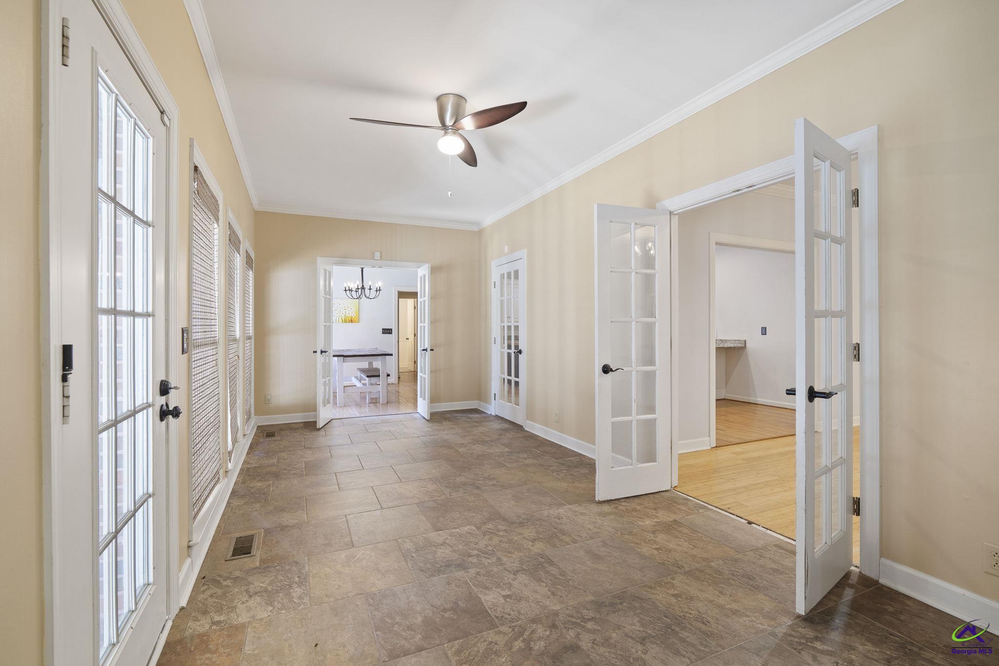 1231 Woodcrest Drive