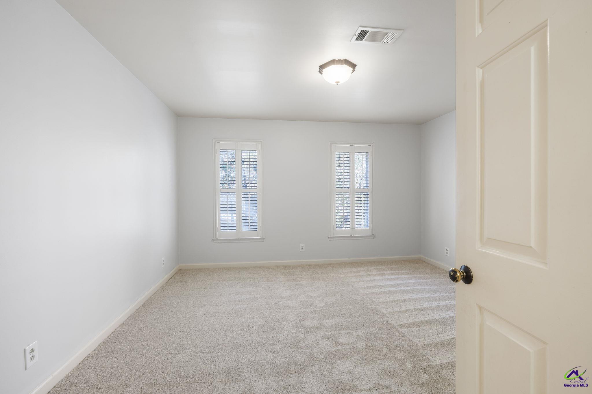 1231 Woodcrest Drive