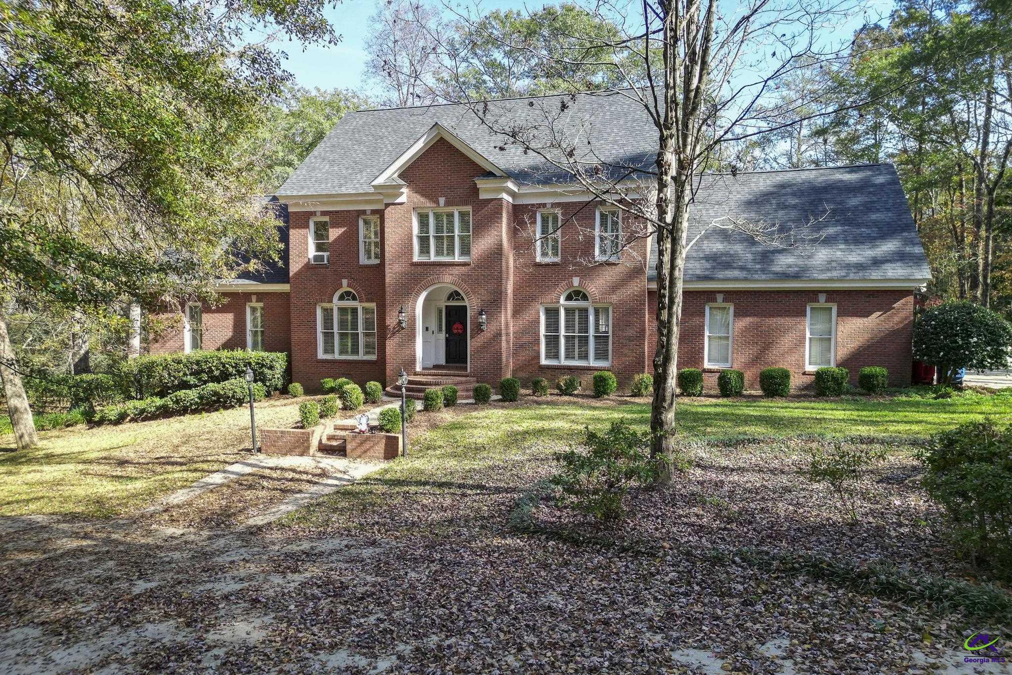 1231 Woodcrest Drive