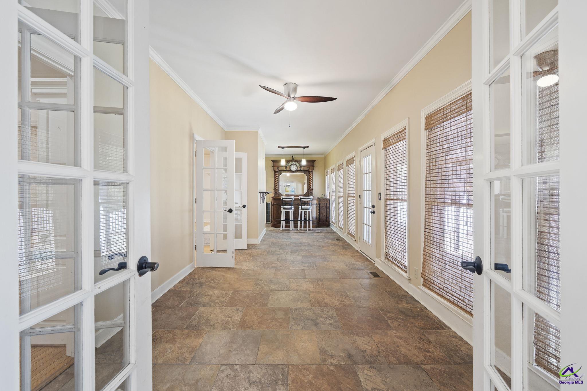 1231 Woodcrest Drive