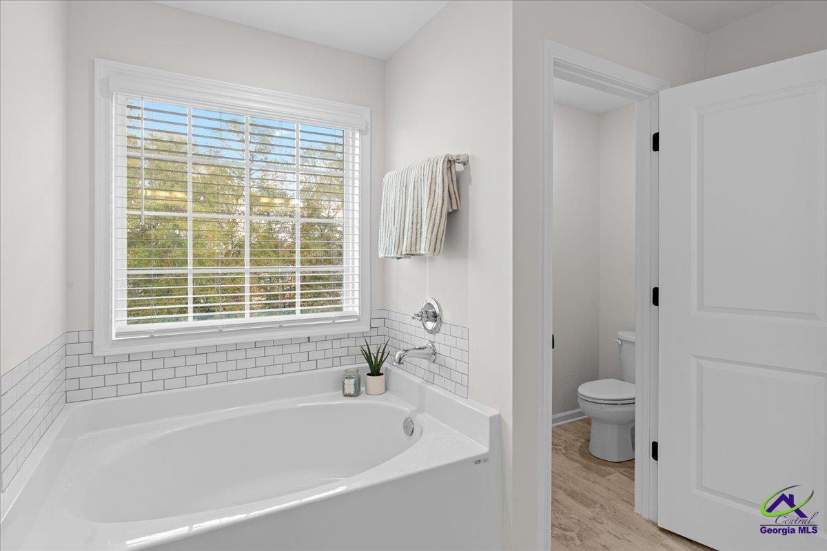 126 W River Cane Run