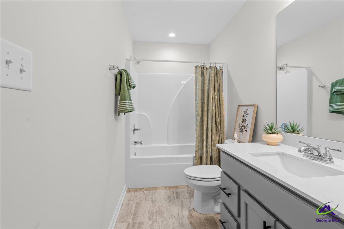 126 W River Cane Run