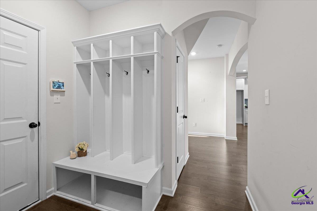 126 W River Cane Run