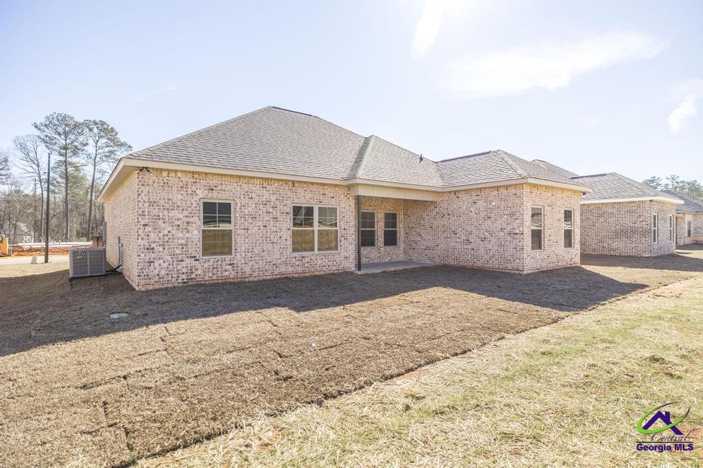 519 Bristleleaf Path
