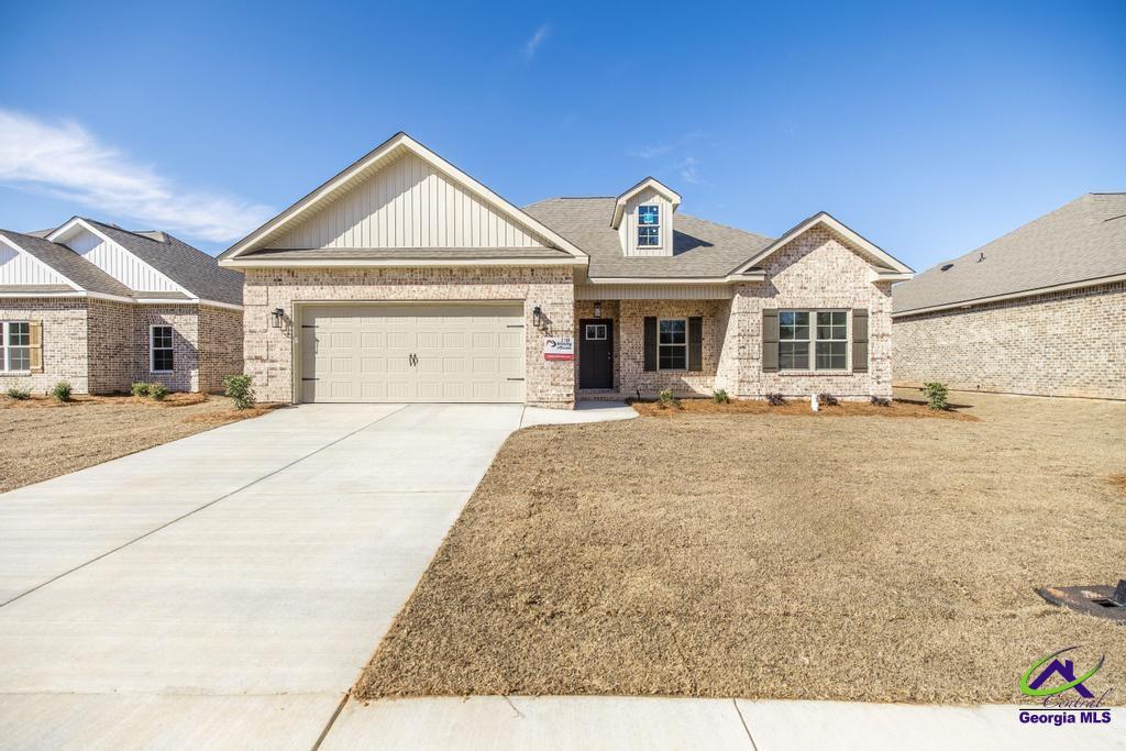 519 Bristleleaf Path