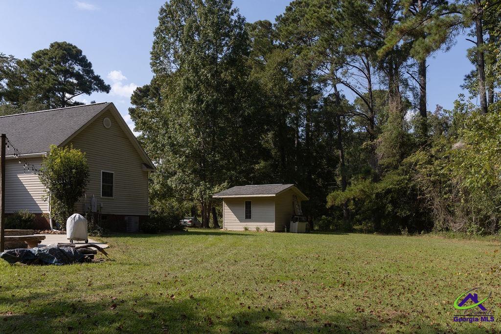 1513 Columbus Highway