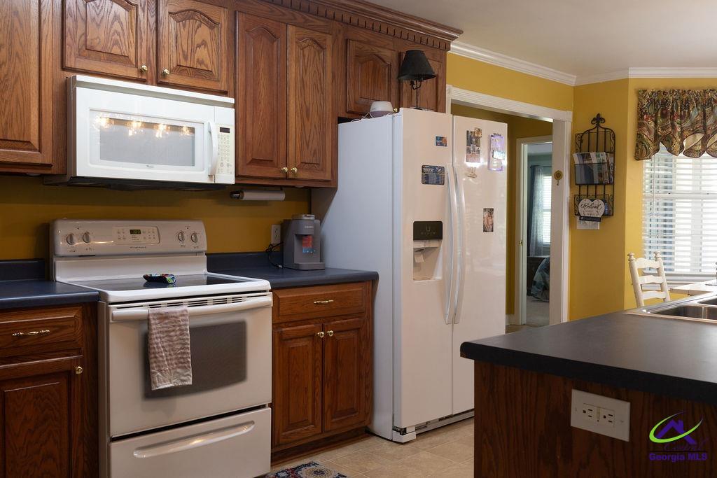 1513 Columbus Highway