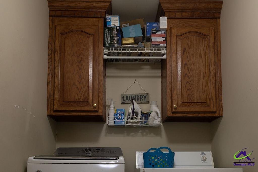 1513 Columbus Highway