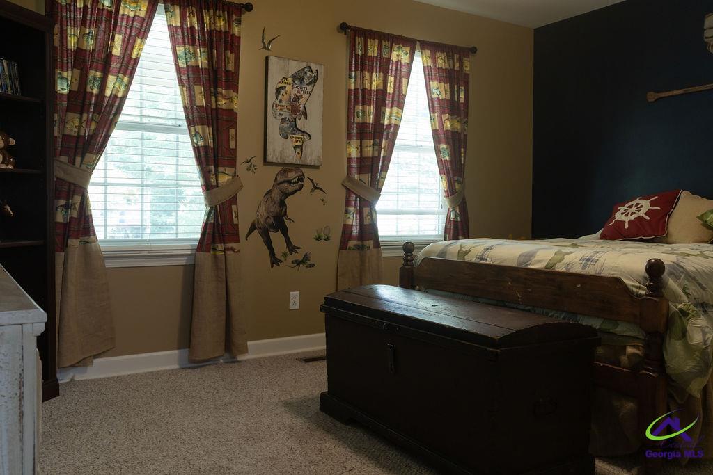 1513 Columbus Highway