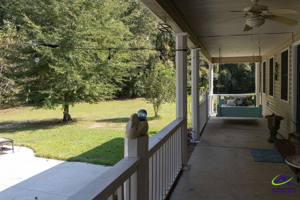 1513 Columbus Highway