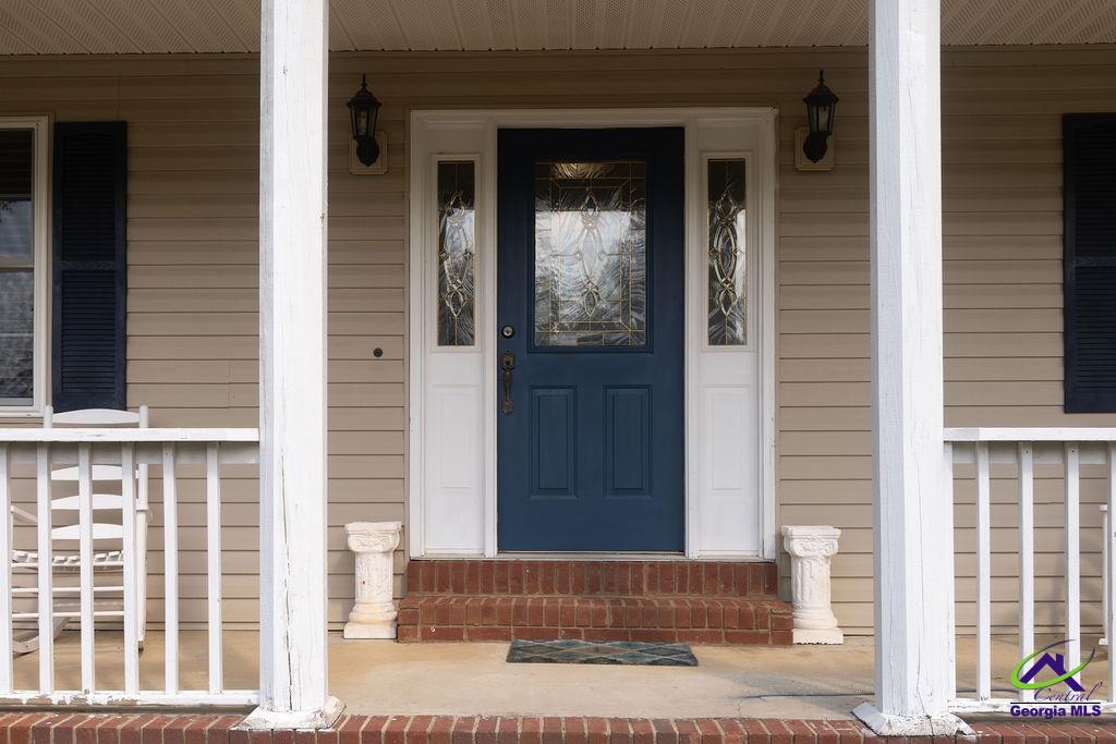 1513 Columbus Highway