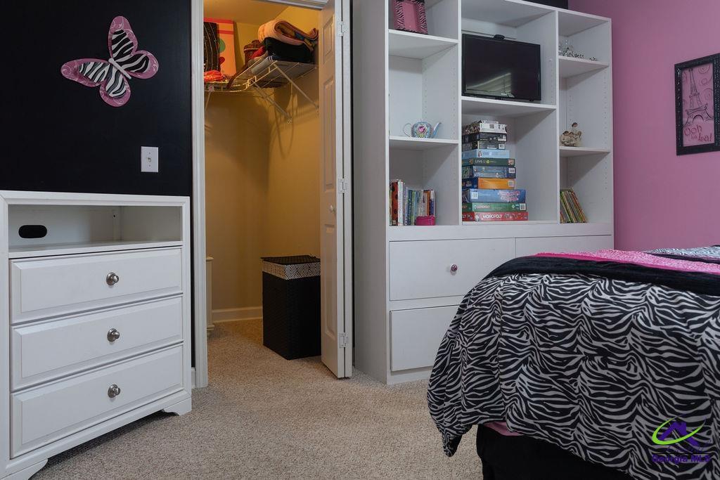 1513 Columbus Highway