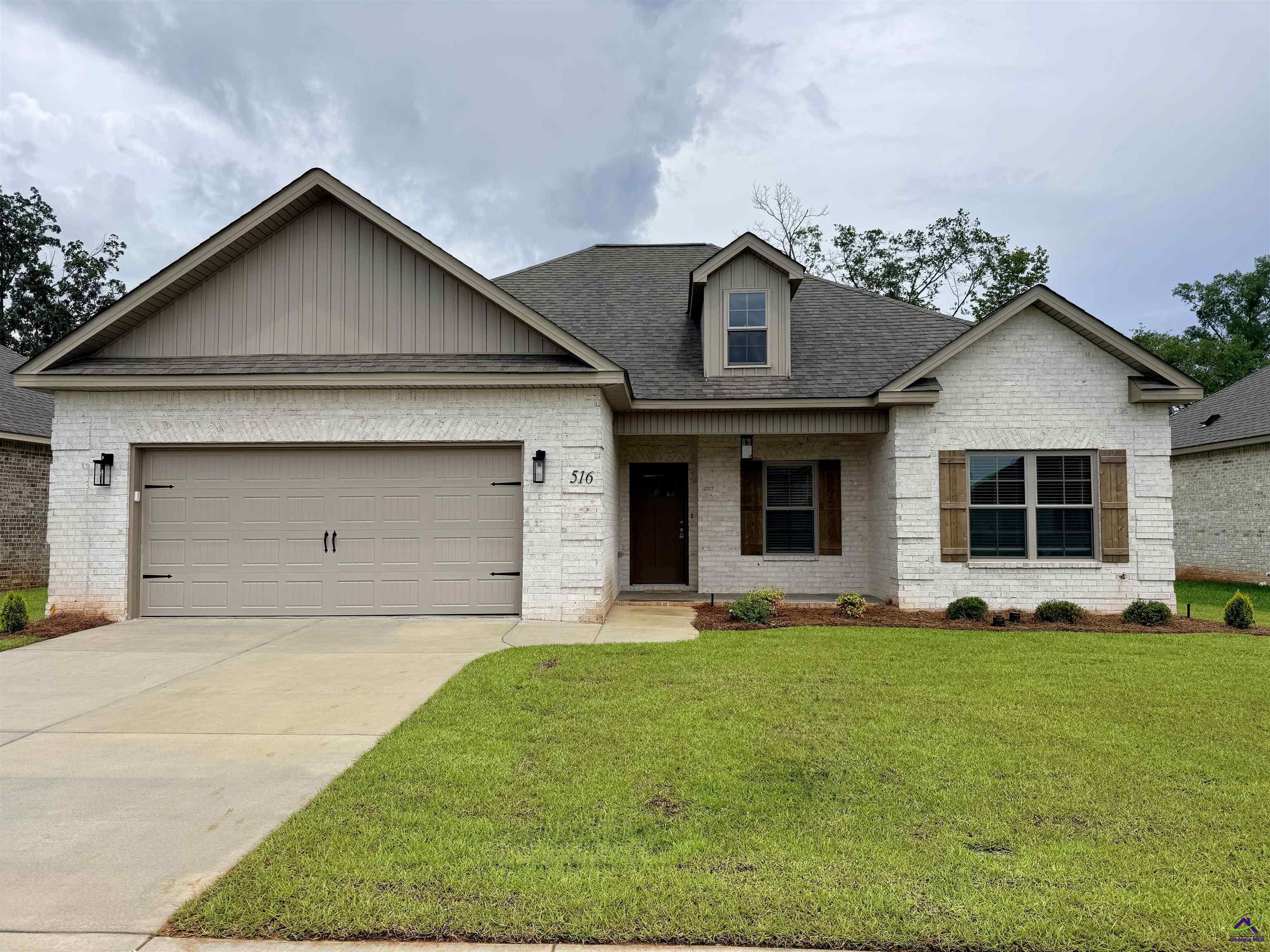 516 Bristleleaf Path