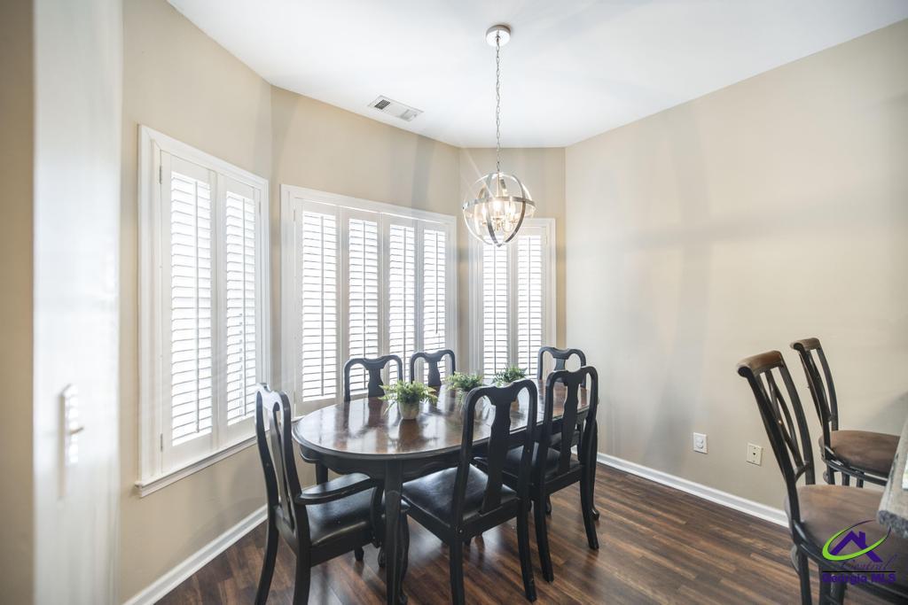 167 Holly Pointe