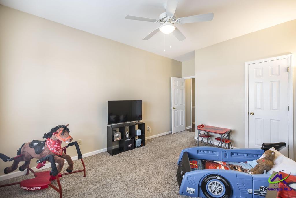 167 Holly Pointe