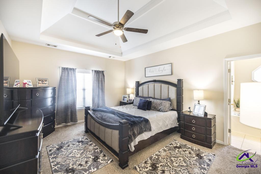 167 Holly Pointe