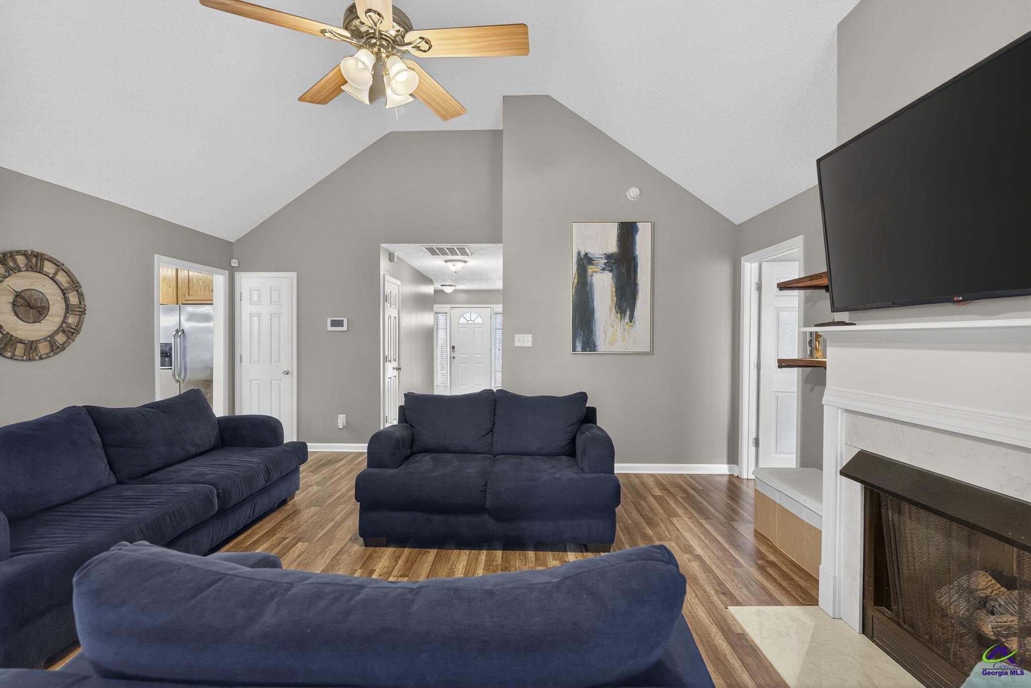 307 Carver Court